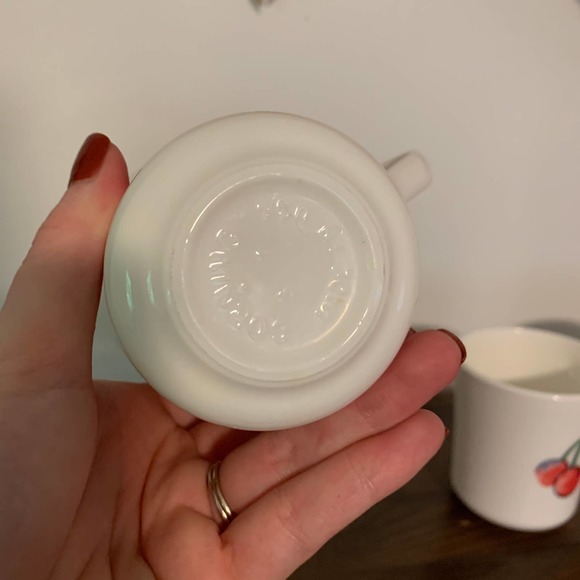 Set of 4 VTG Corning Corelle Fruit Basket Teacups - Picture 7 of 9